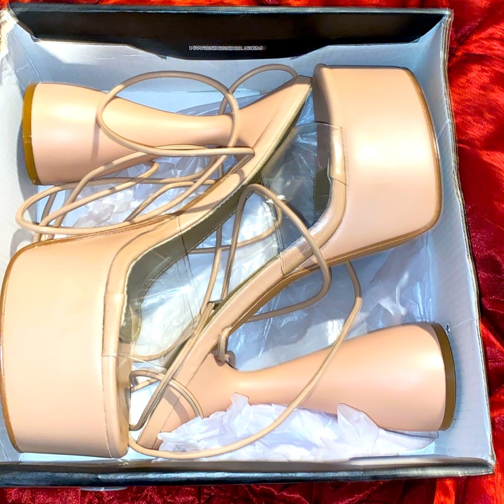 Like new Platform Heels
